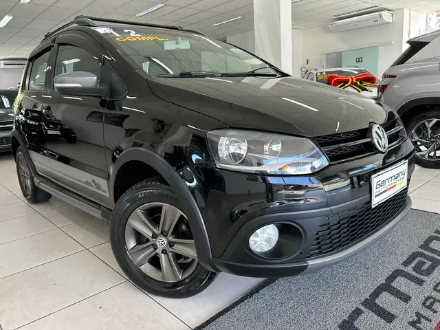 Carro Volkswagen CrossFox 2012 1.6 VHT (Flex)