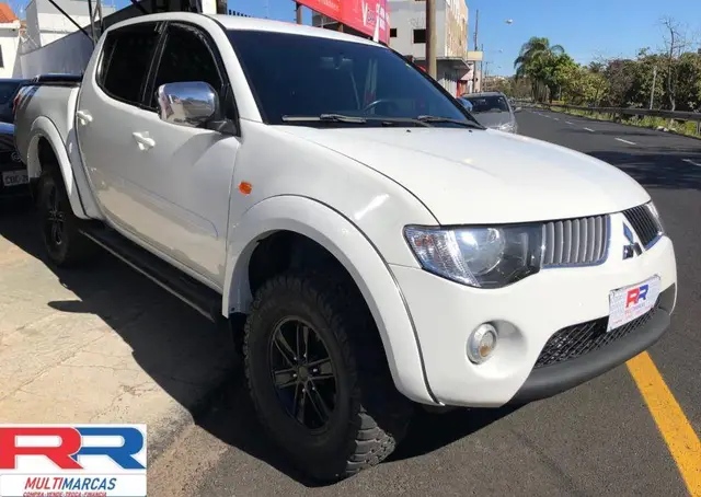 Carro Mitsubishi L200 Triton Sport 2012 3.2 DI-D 4x4