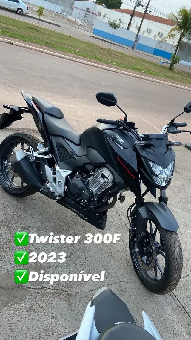 Moto Honda CB 300F Twister 2023 (CBS)