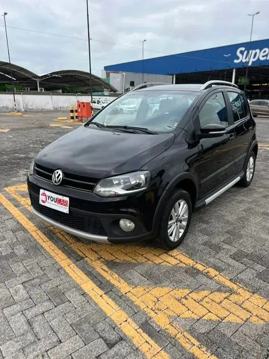 Carro Volkswagen CrossFox 2013 1.6 VHT (Flex)