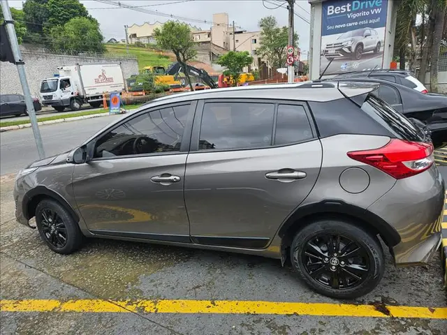 Carro Toyota Yaris 2019 X-Way 1.5 CVT (Flex)