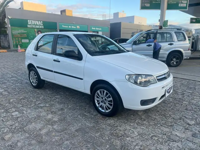 Carro Fiat Palio 2014 Fire 1.0 8V (Flex) 4p