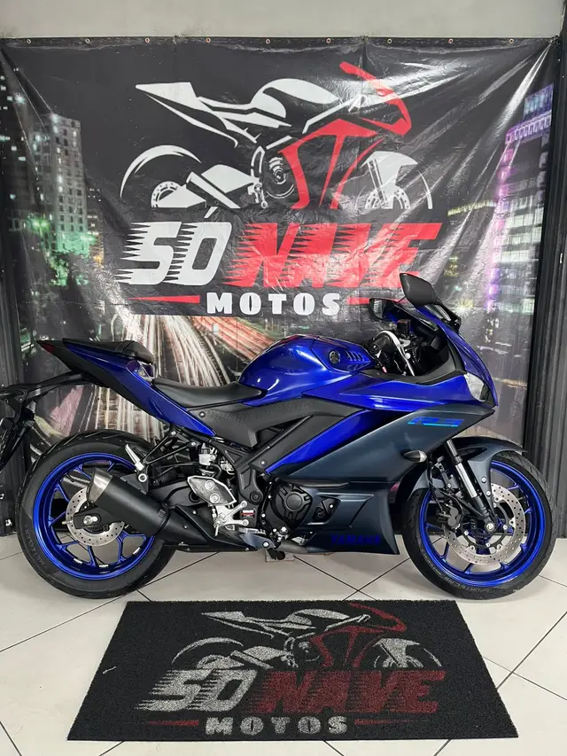 Carro Yamaha YZF R3 2024 ABS