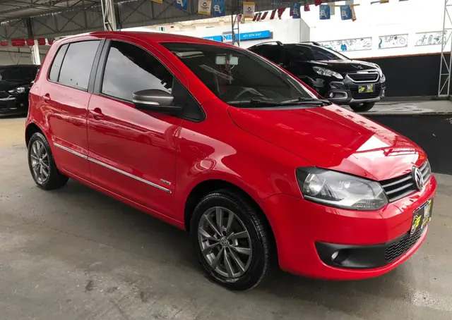 Carro Volkswagen Fox 2013 1.6 VHT Prime (Flex)