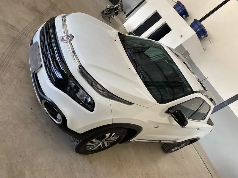 Fiat Toro Volcano 2.0 diesel AT9 4x4
