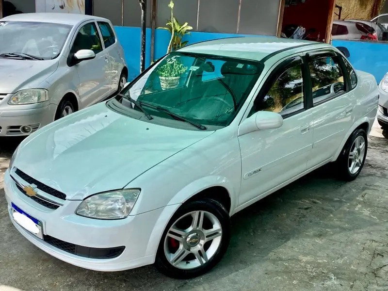 Chevrolet Classic LS 1.0 VHCE (Flex)