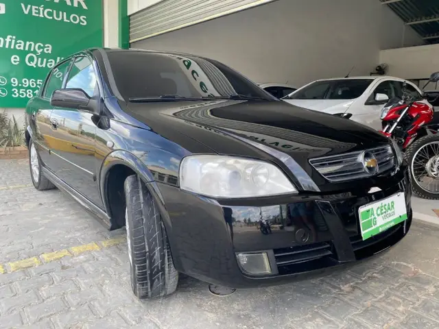 Carro Chevrolet Astra Hatch 2011 Advantage 2.0 (Flex)
