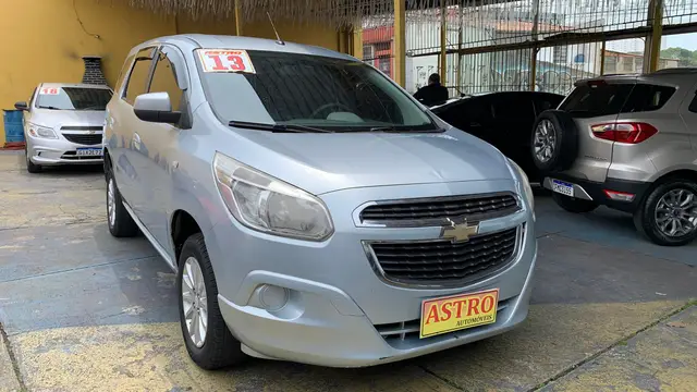 Carro Chevrolet Spin 2013 LT 5S 1.8 (Aut) (Flex)