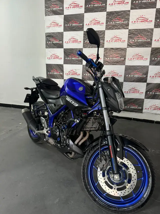 Carro Yamaha MT-03 2020 ABS