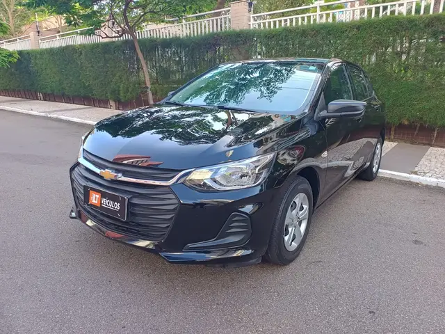 Carro Chevrolet Onix 2021 1.0 (Flex)