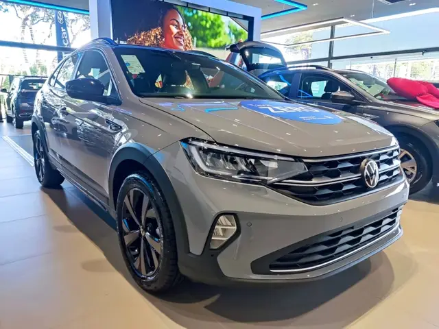 Carro Volkswagen Nivus 2024 Highline 200 TSI