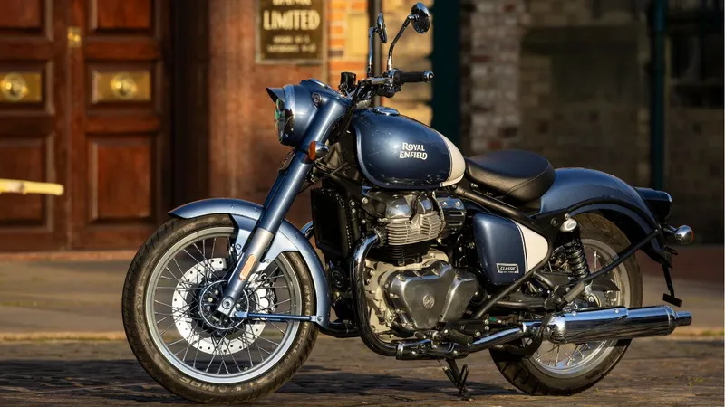 Royal Enfield Classic agora tem o dobro de potência com motor 650