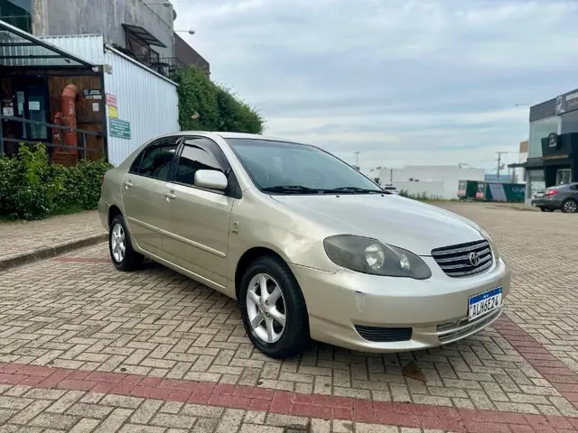 Carro Toyota Corolla 2004 Sedan XEi 1.8 16V (flex)