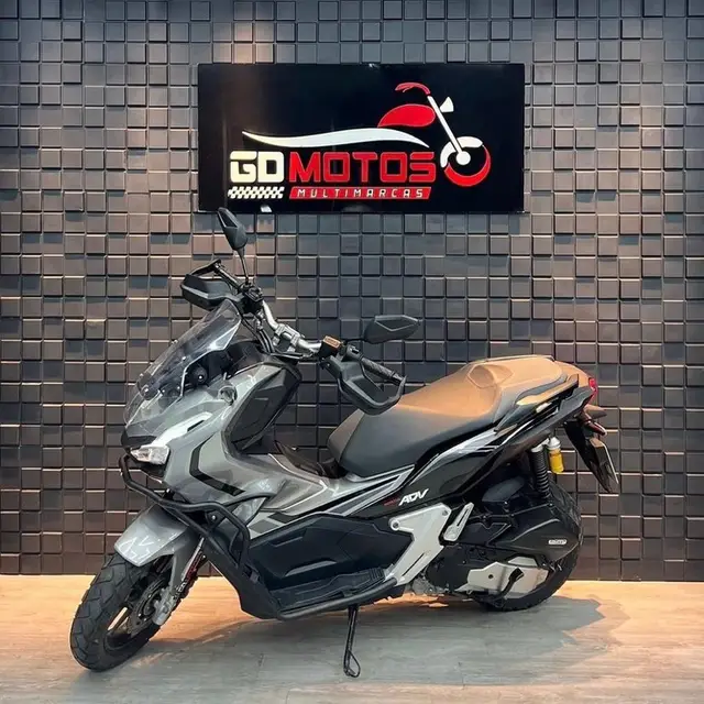 Carro Honda ADV 2023 ABS