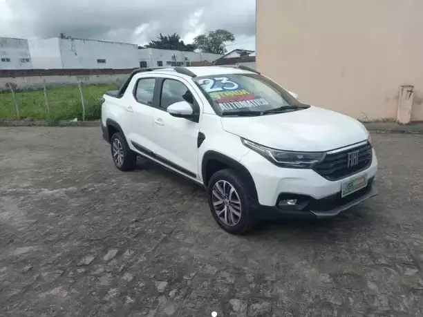 Carro Fiat Strada 2022 Volcano 1.3 CD AT (Flex)