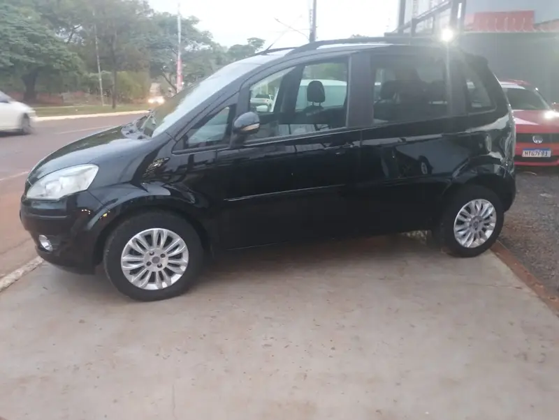 Fiat Idea Attractive 1.4 8V (Flex)