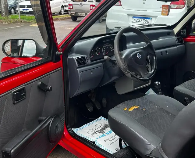 Carro Fiat Uno 2015 Attractive 1.0 8V (Flex) 4p