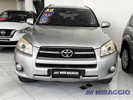 RAV4 4x4 2.4 16V (aut)