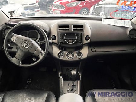 RAV4 4x4 2.4 16V (aut)