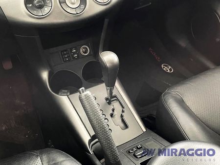 RAV4 4x4 2.4 16V (aut)