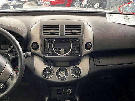 RAV4 4x4 2.4 16V (aut)