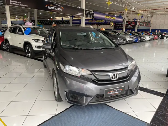 Carro Honda Fit 2017 1.5 16v LX CVT (Flex)