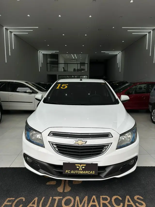 Carro Chevrolet Onix 2015 1.4 LTZ SPE/4