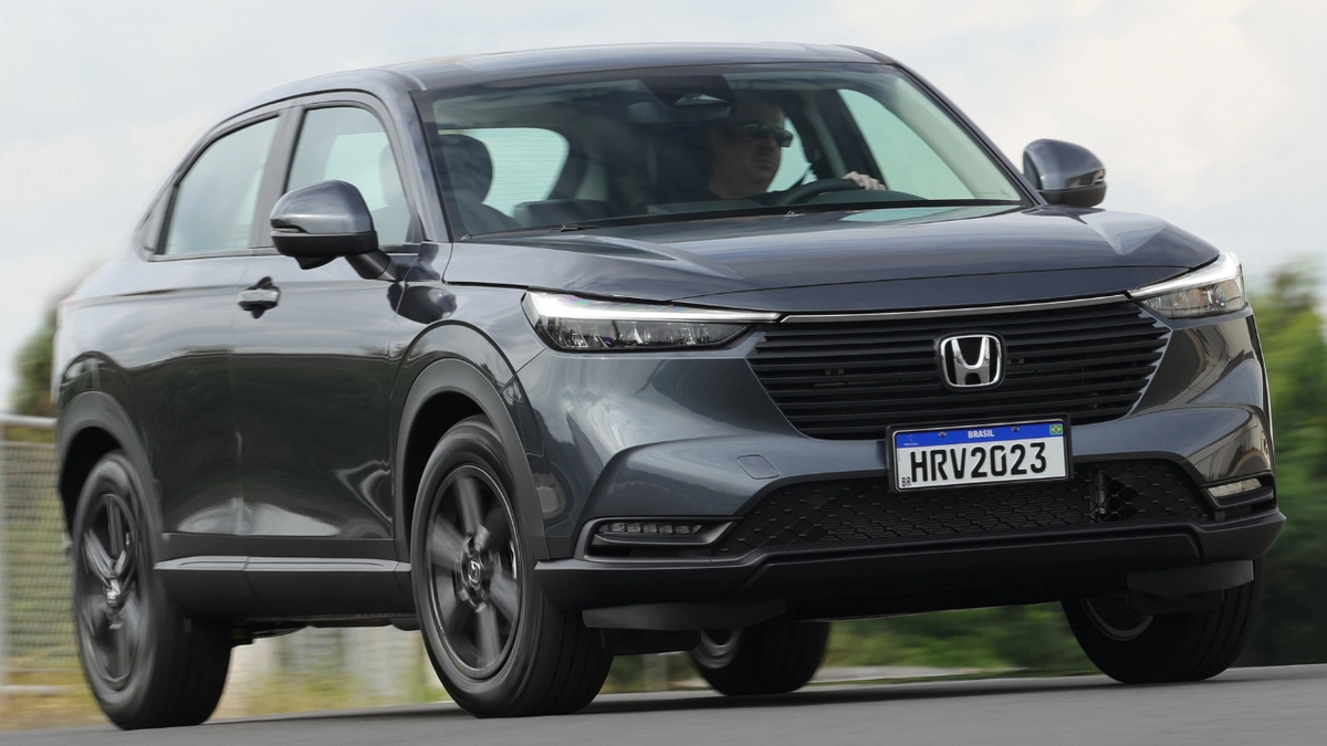 Com reestilização em vista, o Honda HR-V sofreu altas para todas as versões de sua linha