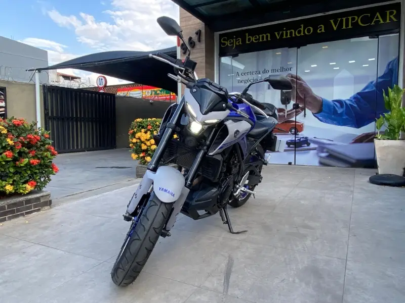 Yamaha MT-03 MT 03