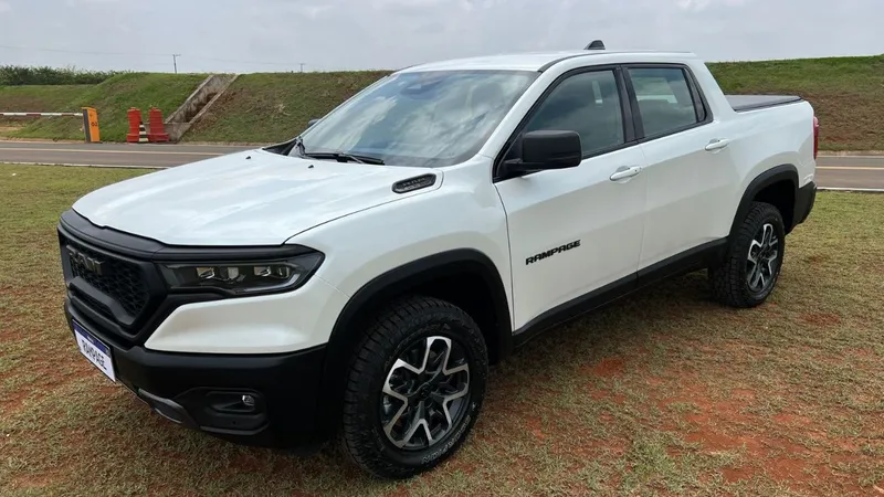Nova Ram Rampage 2025 ganha novo motor que queríamos no Commander 