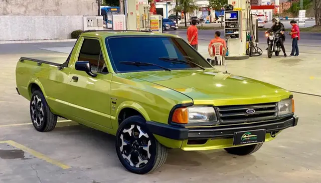 Carro Ford Pampa 1997 L 1.8 i (Cab Simples)