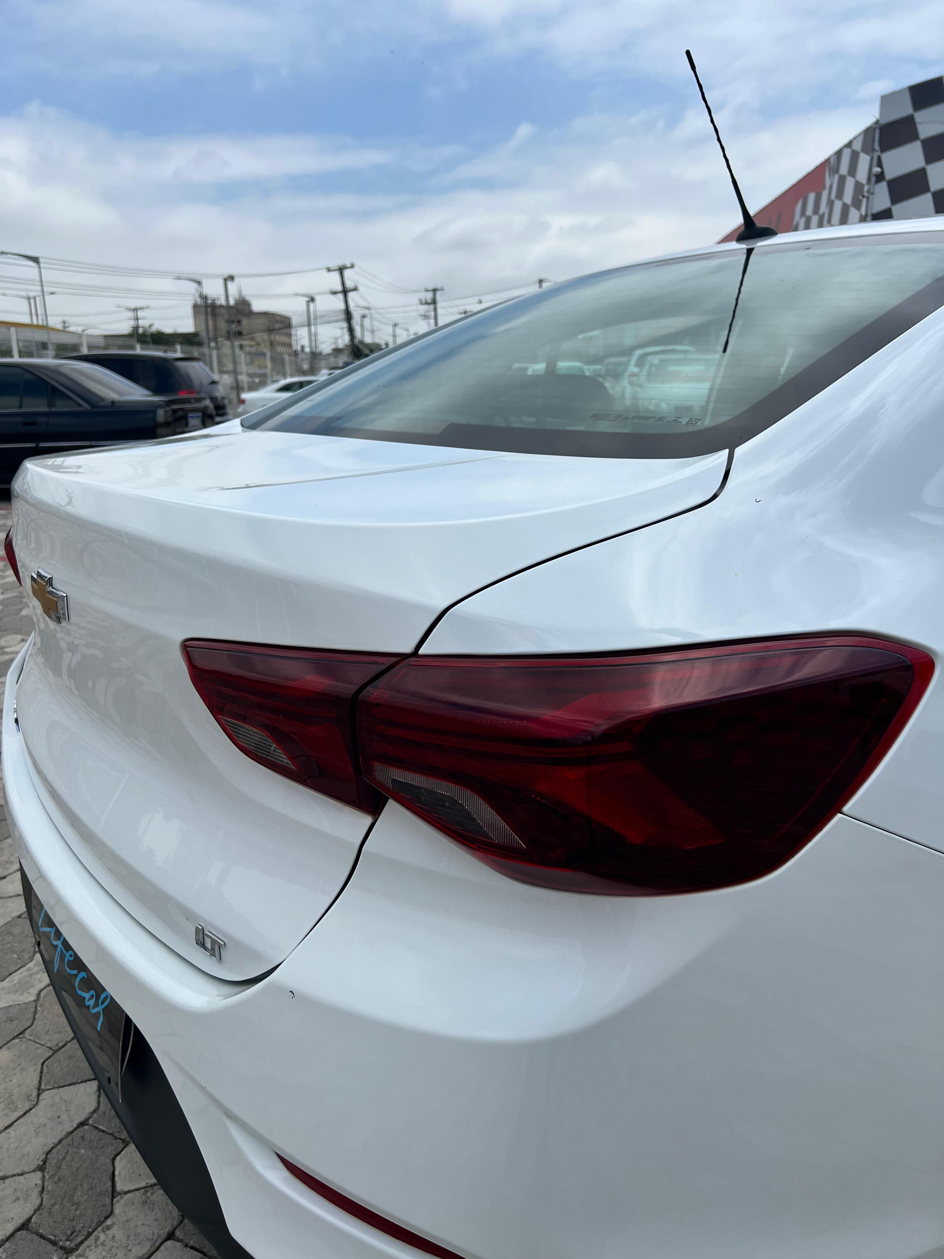 Chevrolet Onix Plus