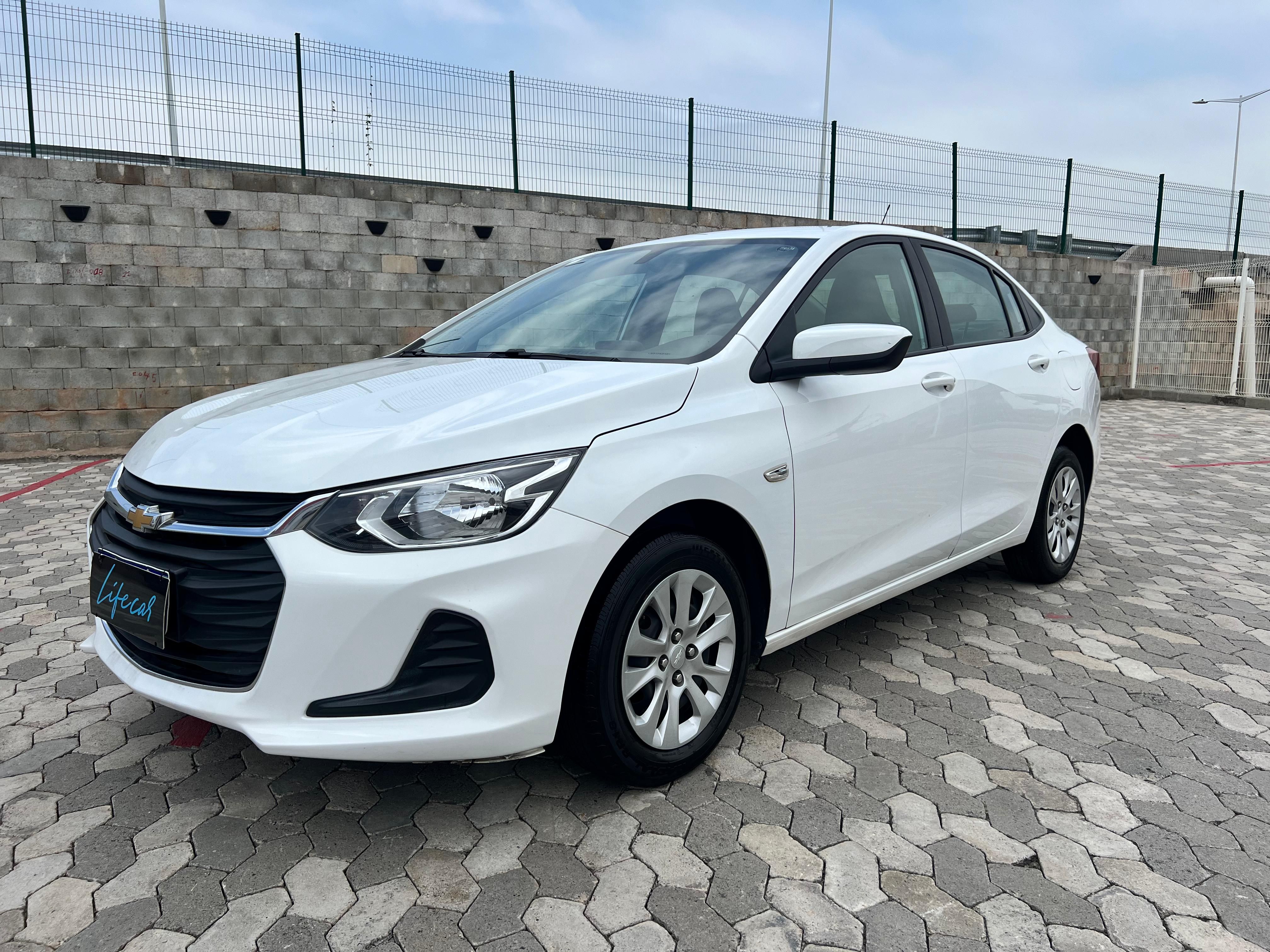 Chevrolet Onix Plus