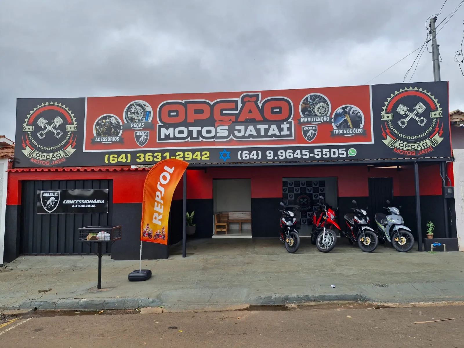 Fachada da loja Veículos à venda em RIBEIRO E MAIA LTDA - Jataí - GO