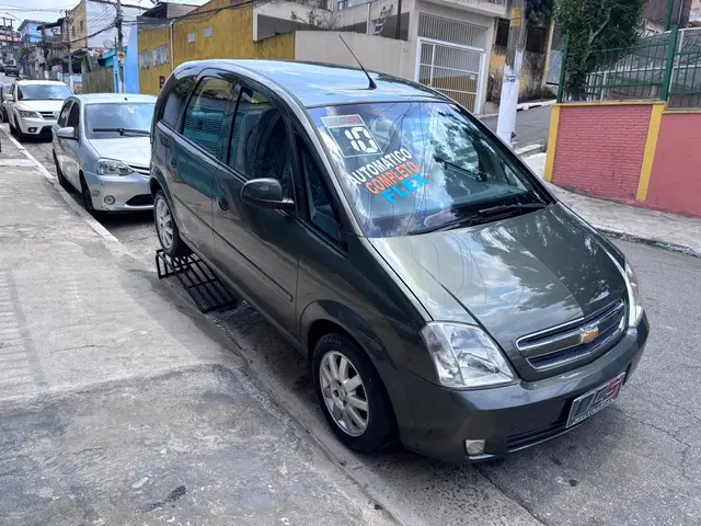 Carro Chevrolet Meriva 2010 Premium 1.8 (Flex) (easytronic)