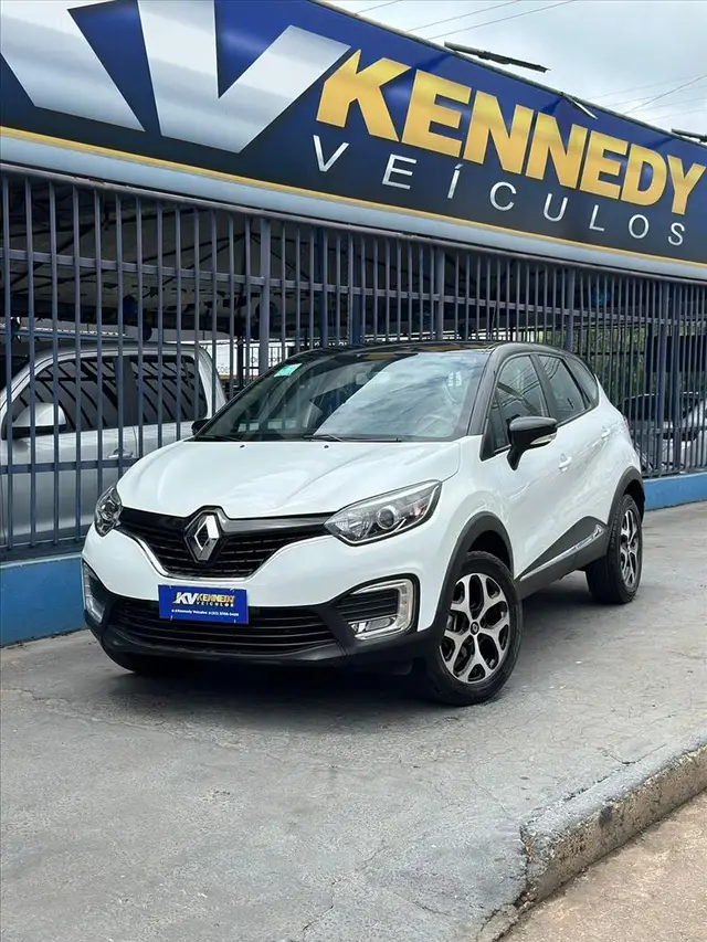 Carro Renault Captur 2018 Life 1.6 16v SCe CVT (Flex)