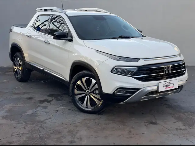 Carro Fiat Toro 2022 Volcano 2.0 TDI 4x4 (Aut)