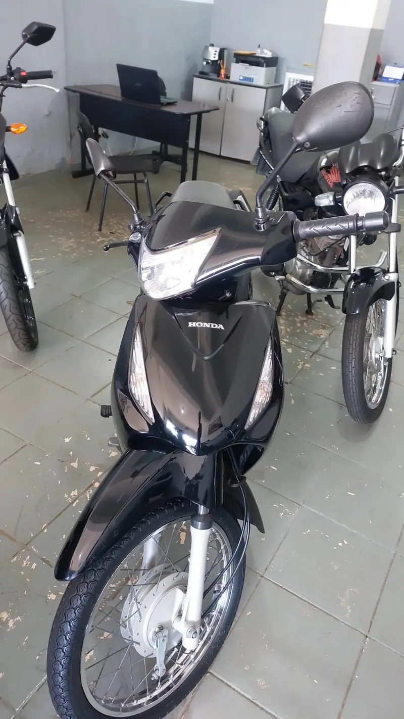 Honda Biz 125i ES