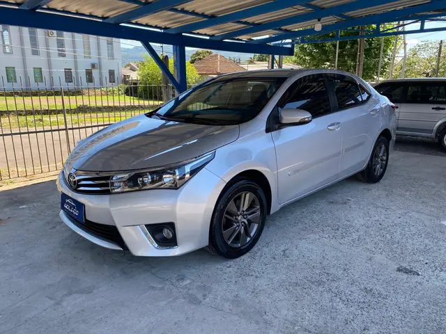 Carro Toyota Corolla 2017 1.8 Dual VVT GLi Multi-Drive (Flex)