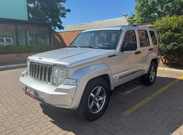 Carro Jeep Cherokee 2012 Limited 3.7 V6 4WD