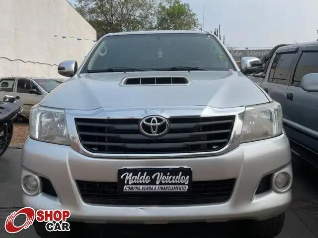 Carro Toyota Hilux Cabine Dupla 2013 Hilux 2.7 SR CD 4x2 (Flex) (Aut)