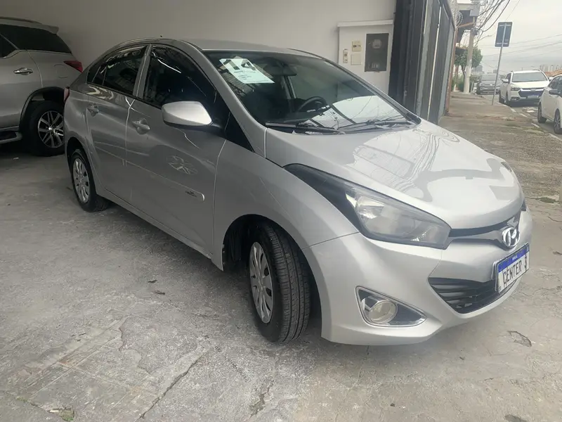 Hyundai HB20S 1.6 Comfort Plus (Flex)