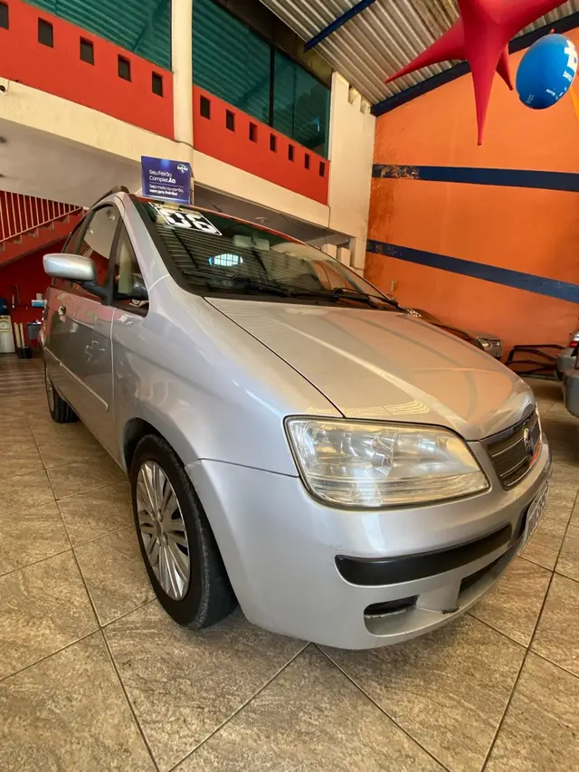 Carro Fiat Idea 2006 HLX 1.8 (Flex)