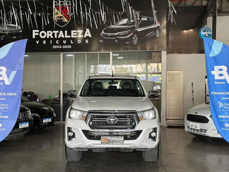 Toyota Hilux Cabine Dupla Hilux 2.7 SR CD 4x2 (Flex) (Aut)