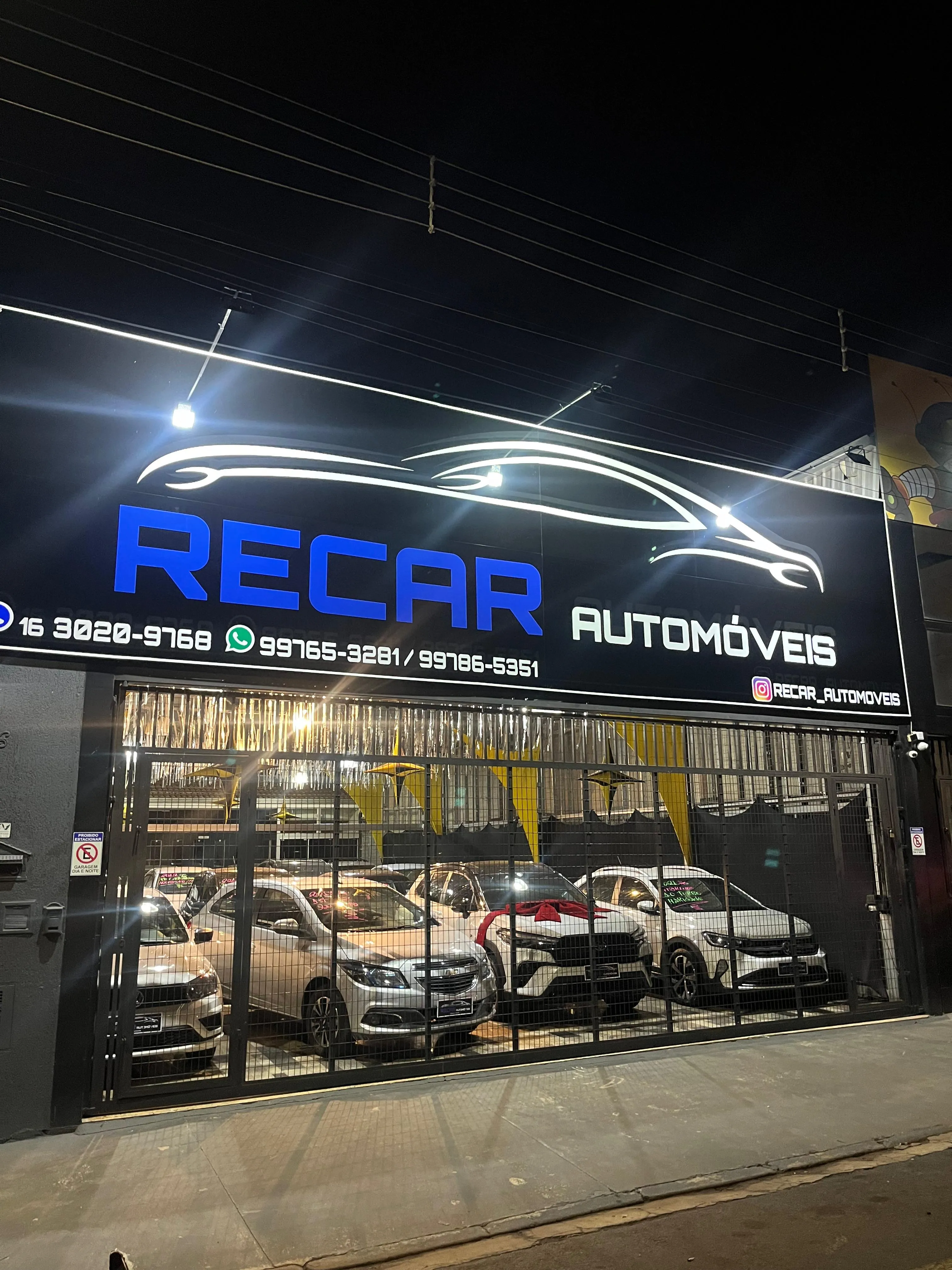 Fachada da loja Veículos à venda em RECAR AUTOMOVEIS - Araraquara - SP | Mobiauto