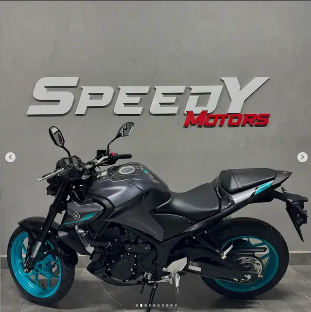 Carro Yamaha MT-03 2024 ABS