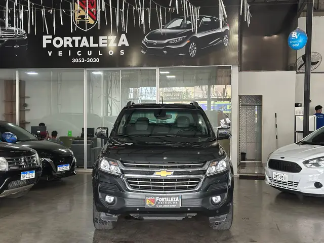 Carro Chevrolet S10 Cabine Dupla 2018 S10 2.5 ECOTEC SIDI LTZ 4WD (Cabine Dupla) (Aut)