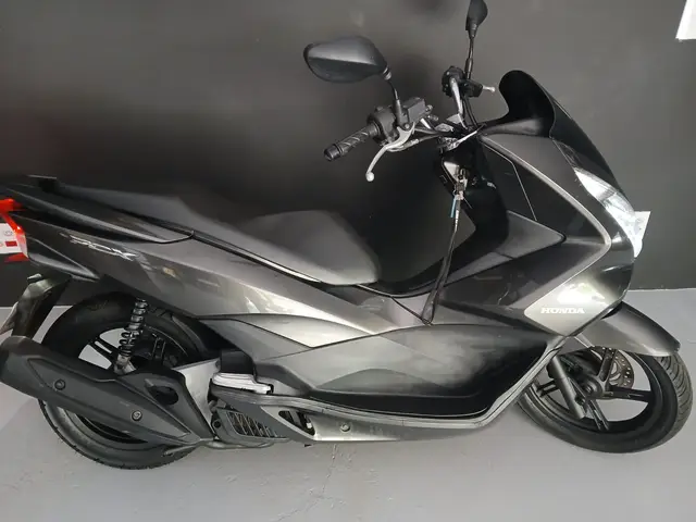 Moto Honda PCX 150 2017 DLX