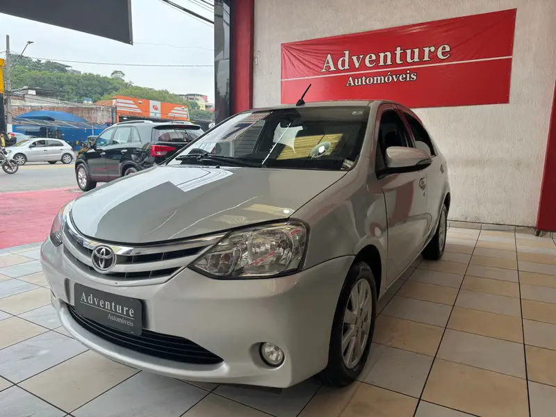 Toyota Etios Sedan XLS 1.5 (Aut) (Flex)
