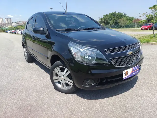 Carro Chevrolet Agile 2013 LTZ 1.4 8V (Flex)